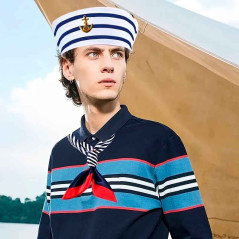 Sombrero redondo más bufanda  de marinero